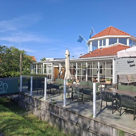 Strandhotel Dennenbos โอชต์คาเปลเล ภายนอก รูปภาพ