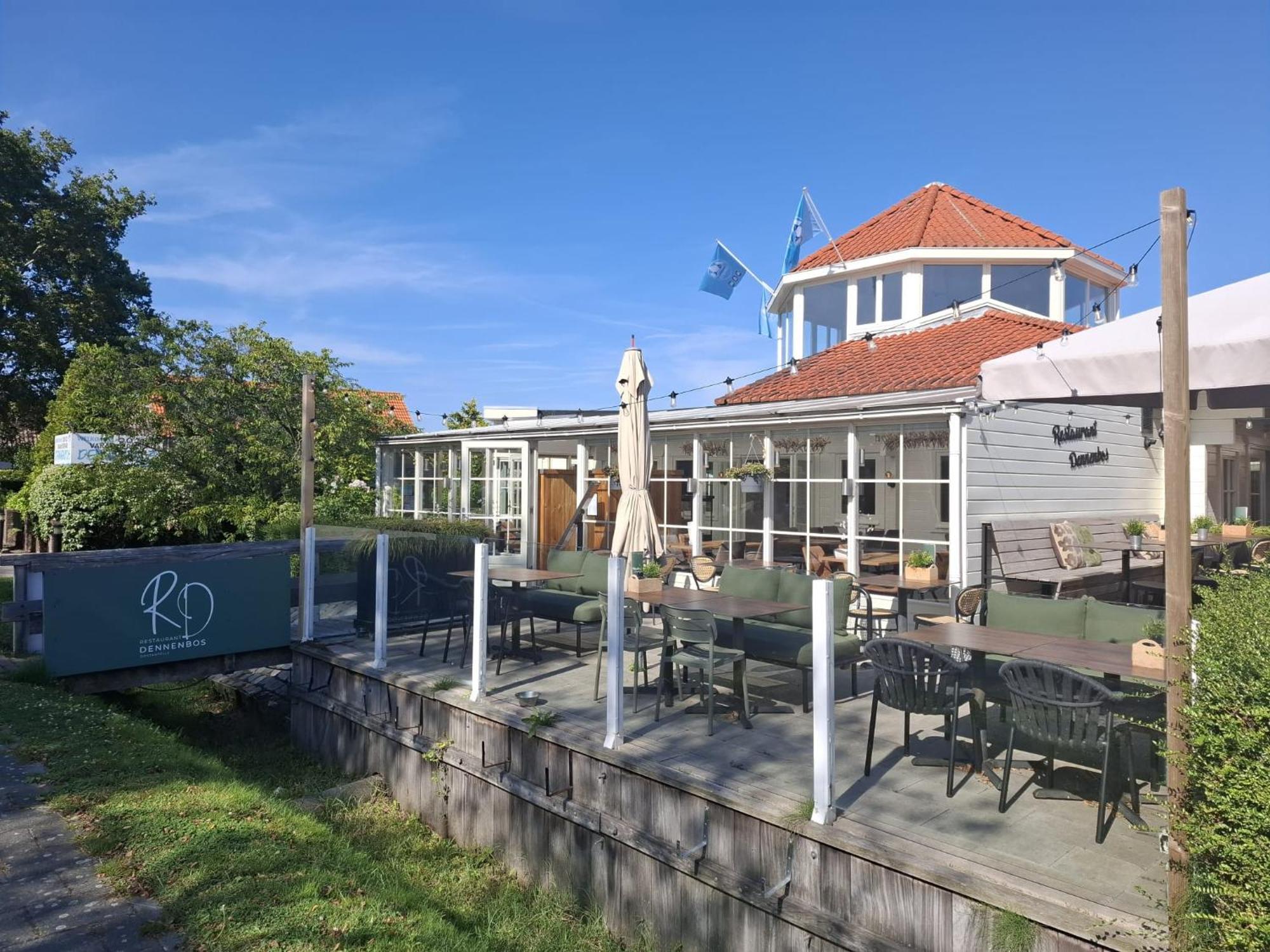 Strandhotel Dennenbos โอชต์คาเปลเล ภายนอก รูปภาพ