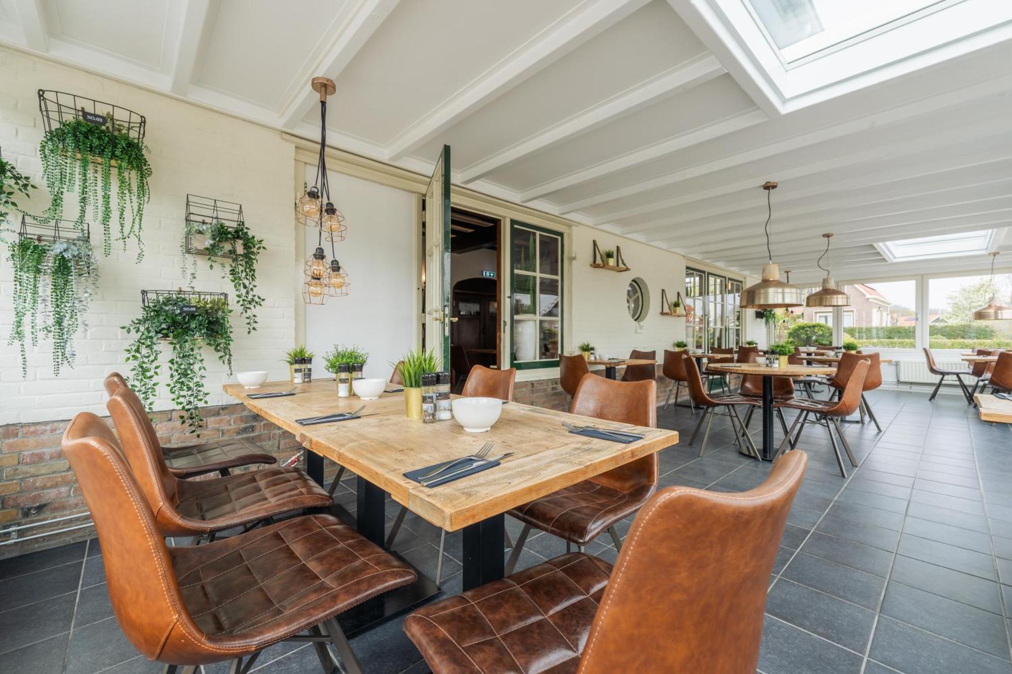 Strandhotel Dennenbos โอชต์คาเปลเล ภายนอก รูปภาพ